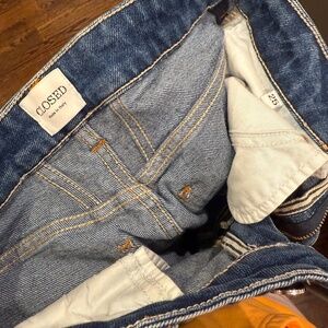 Closed jeans
